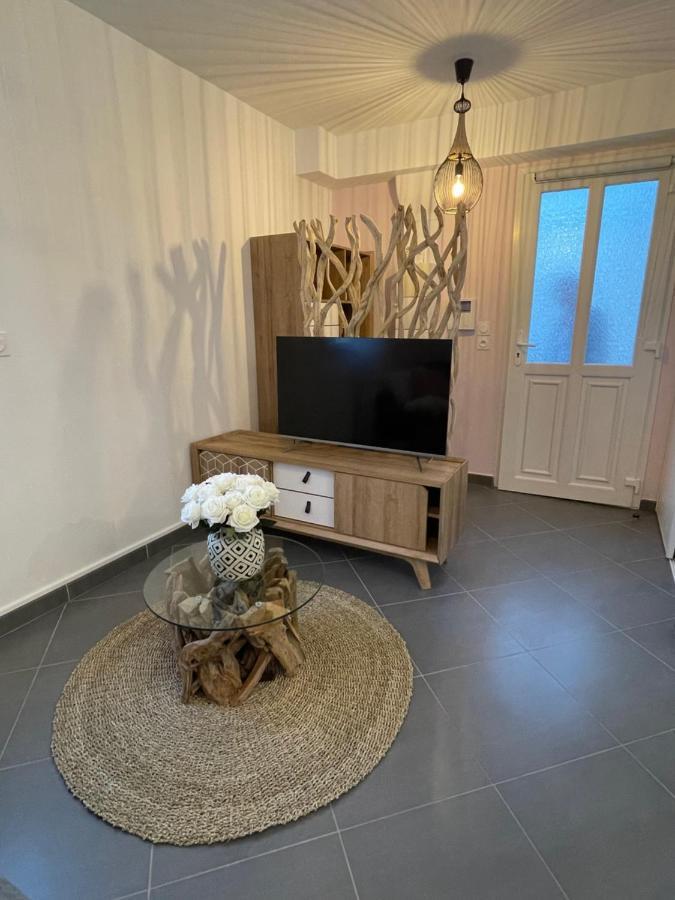Saint-Julien-les-Villas Studio Calme Et Cosy מראה חיצוני תמונה